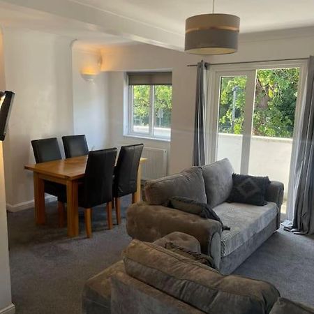 Whole Apartment Near To London 브롬리 외부 사진